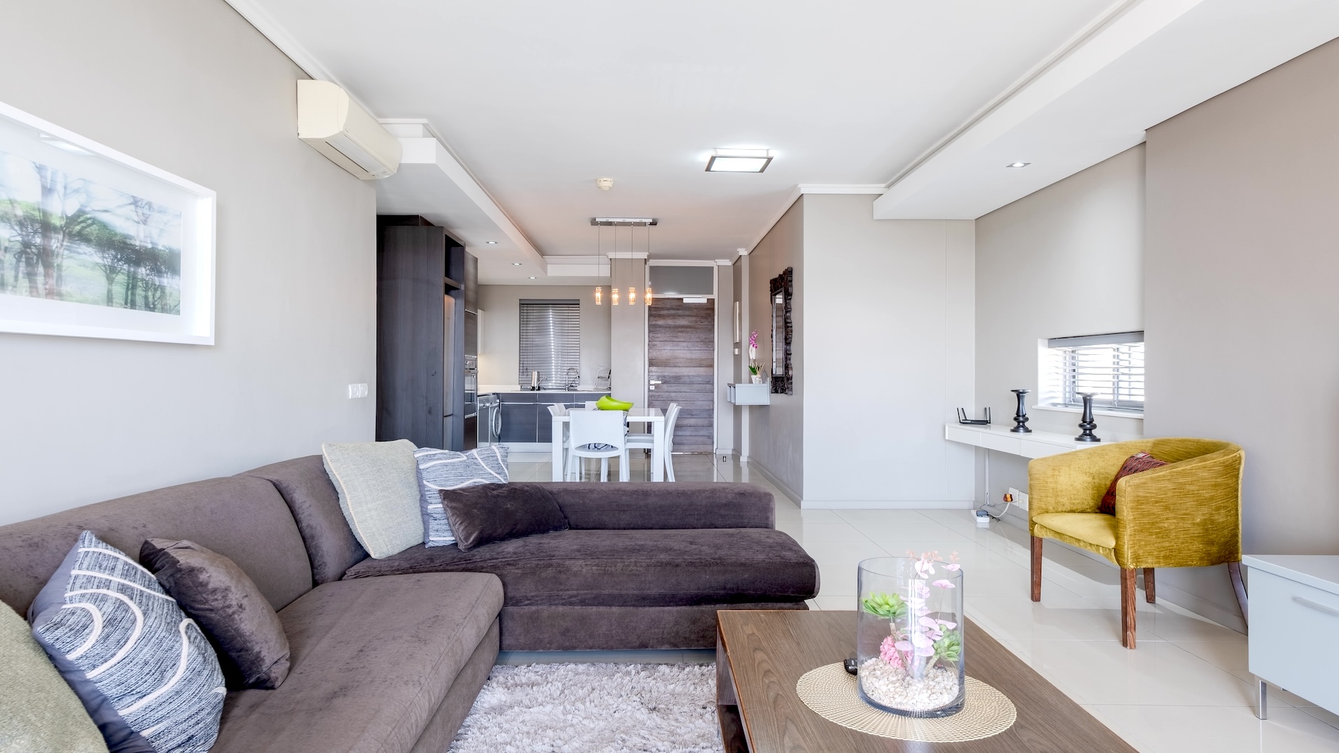 Crystal Towers 2-Bed - Unit 403 - Sleeps 4 - 2